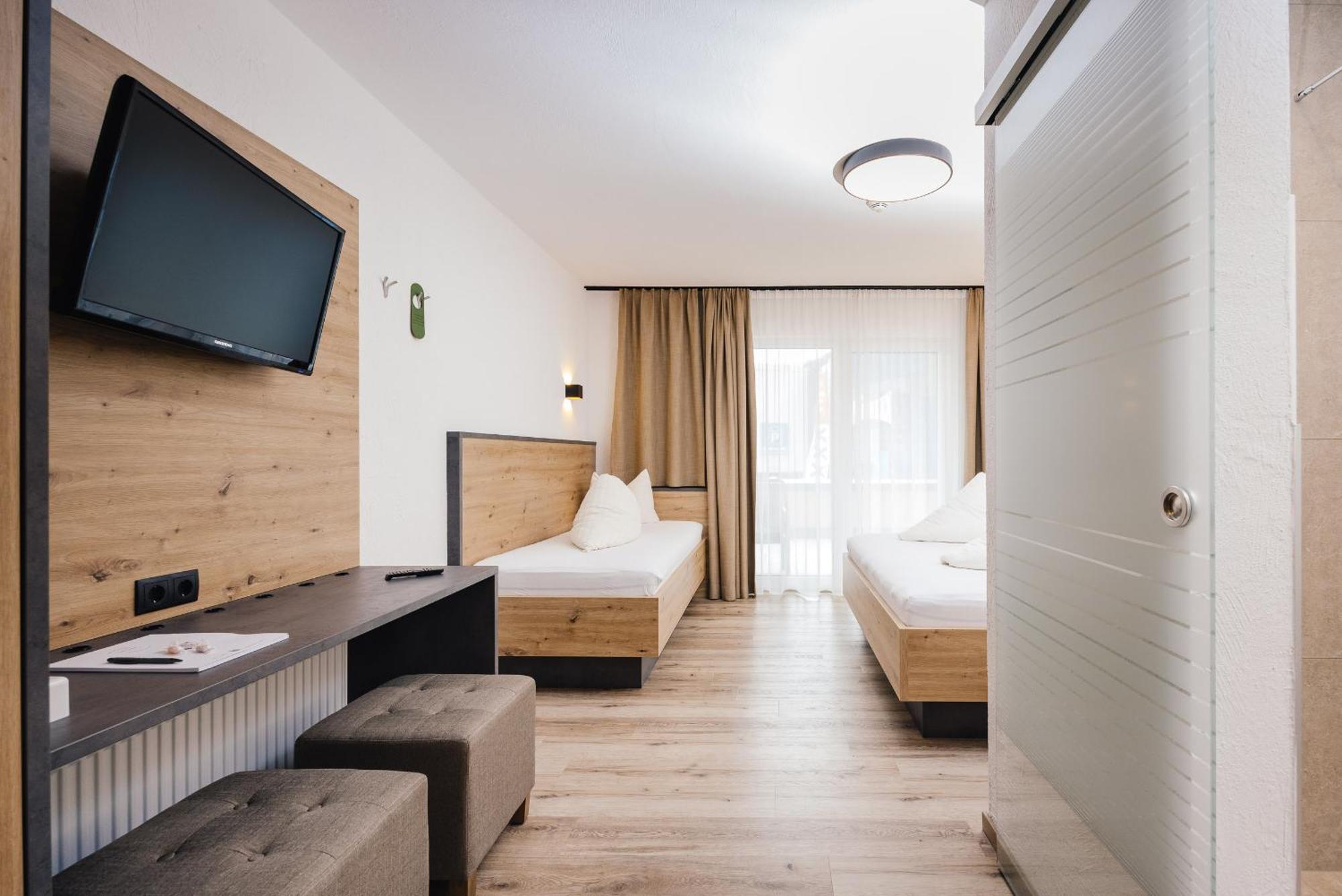 Hotel Andrea Zams Exteriér fotografie